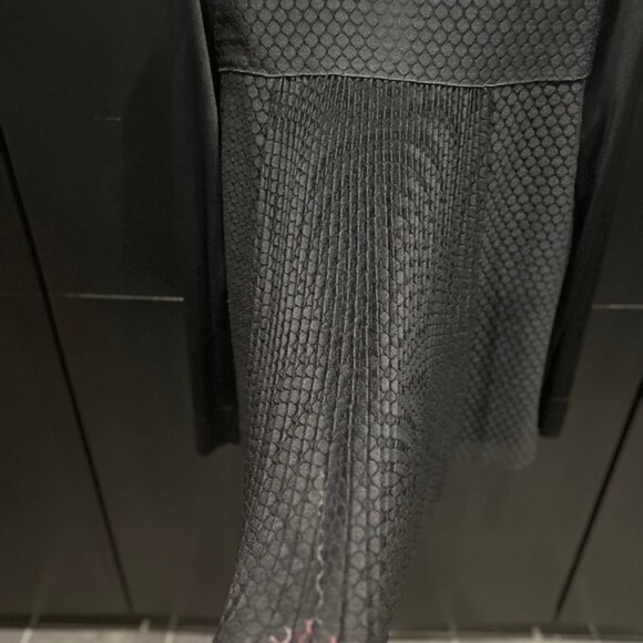 AKRIS PUNTO SIZE 8 NWT sweater set - Picture 10 of 10